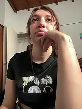 Mia  Gray online show from July 14, 2026, 4:24 pm