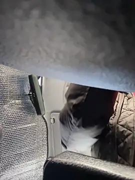 MeekyRich online show from November 20, 2025, 3:07 am