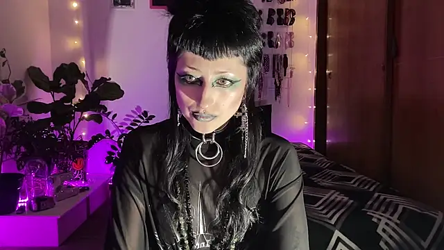 ELENA UMBRA online show from February 7, 2026, 12:40 am