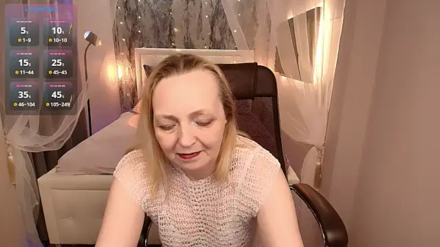 Karen Villis online show from April 1, 2026, 11:11 am