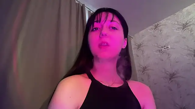 Snapshot of YourTemptation_ chatting on January 14, 2026, 12:42 pm YourTemptation online show from January 14, 2026, 12:42 pm