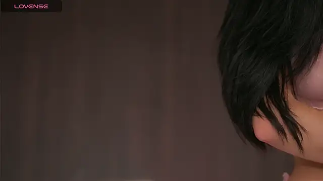 ChloeDevine online show from October 3, 2025, 4:25 am