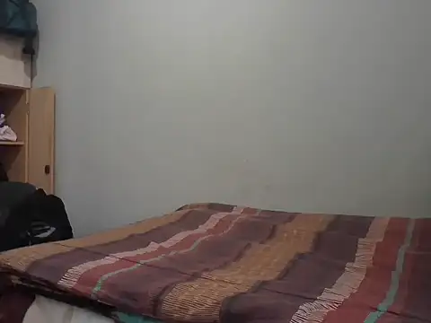 mydickbedarkandthick online show from May 14, 2026, 4:42 am