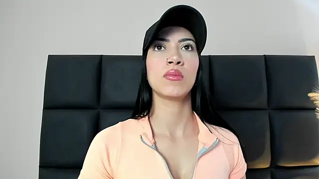 AbbieJoness  online show from December 16, 2025, 11:36 am