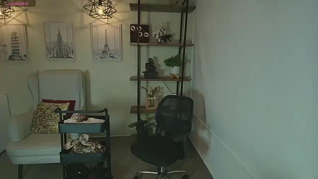 Snapshot of _Victoria_Collins chatting on July 14, 2026, 11:05 am Victoria Collins online show from July 14, 2026, 11:05 am