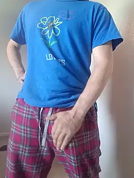 Snapshot of yourinternetboyfriend chatting on March 22, 2025, 10:26 pm yourinternetboyfriend online show from March 22, 2025, 10:26 pm