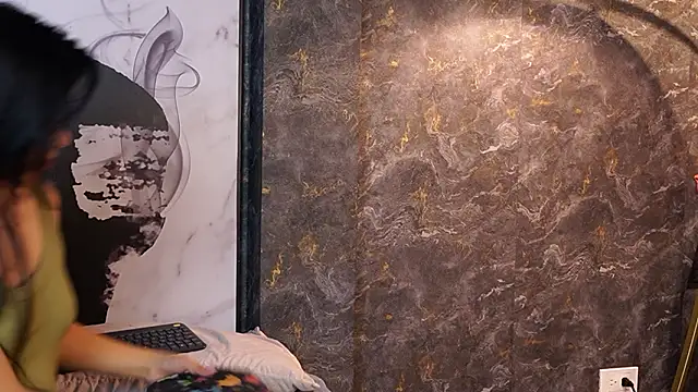 Snapshot of Susan_wall chatting on February 13, 2026, 12:38 pm Susan wall online show from February 13, 2026, 12:38 pm