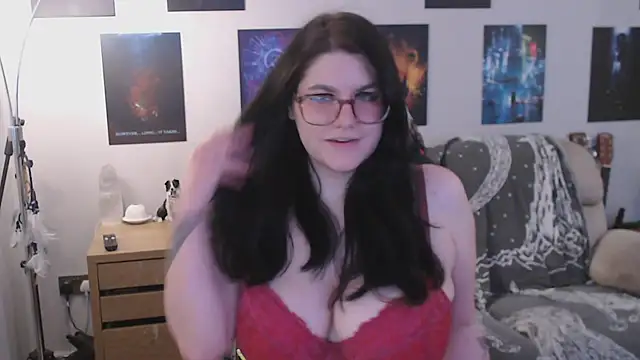 GothSuccubusBabe online show from December 5, 2025, 5:33 pm