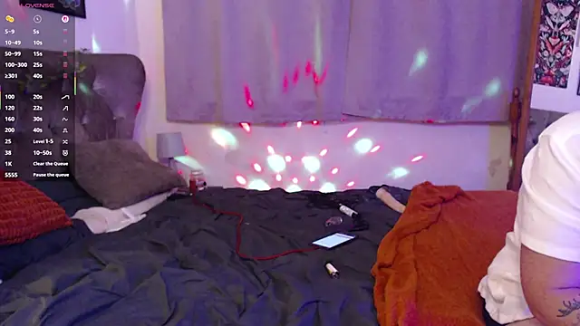 Vforverity online show from September 26, 2025, 8:49 pm