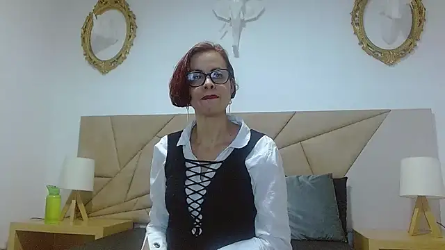 amanda ramirez online show from October 24, 2025, 7:57 pm