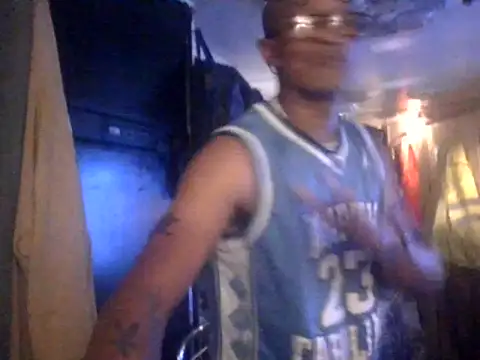 badboy2u2025 online show from May 31, 2026, 12:05 am