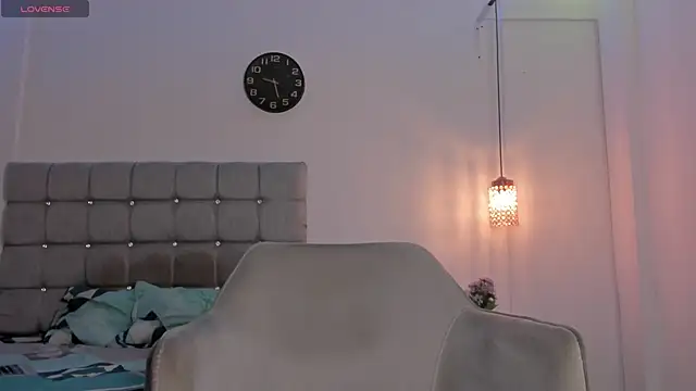 Santy Stump online show from November 21, 2025, 8:41 pm