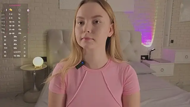 FlowersLover online show from December 18, 2025, 8:56 pm