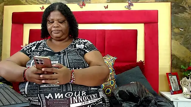 Exoticbigmandy online show from February 11, 2026, 8:52 pm