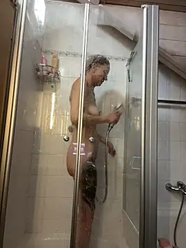 LucyLingerie78 online show from October 5, 2025, 6:42 pm