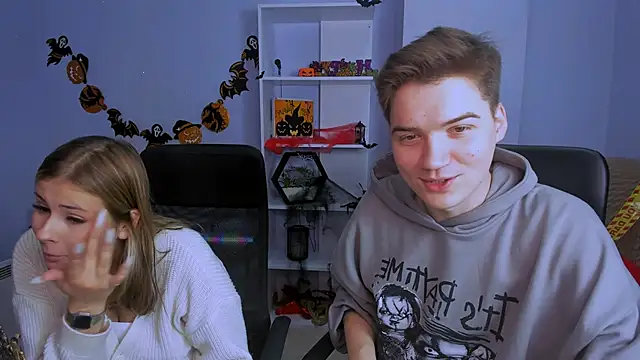 Snapshot of jeren_smile chatting on October 23, 2025, 7:34 pm jeren smile online show from October 23, 2025, 7:34 pm