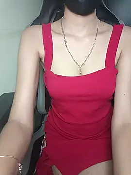 Isha Sax online show from October 25, 2025, 7:40 am