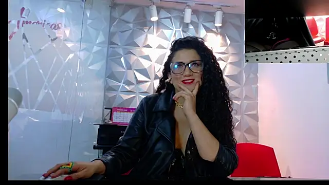 Snapshot of Dakota_Rainbow22 chatting on February 15, 2026, 7:42 am Dakota Rainbow22 online show from February 15, 2026, 7:42 am