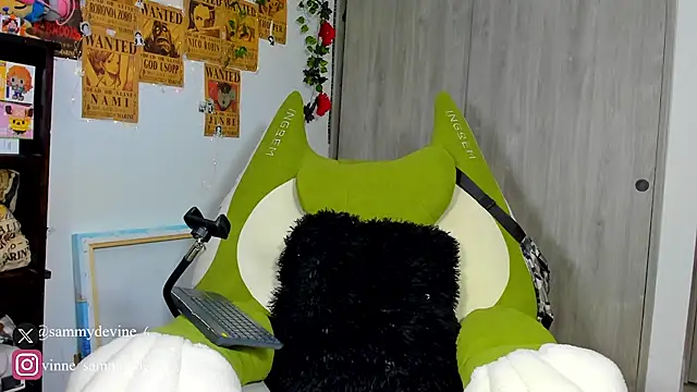 sammy devinne online show from October 15, 2025, 8:17 pm