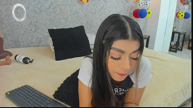 Antonella west online show from June 24, 2026, 9:23 pm