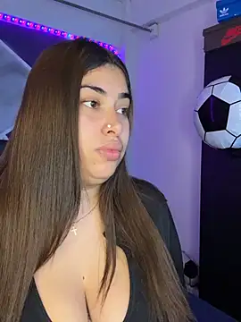 jazminslut online show from June 30, 2026, 2:55 am