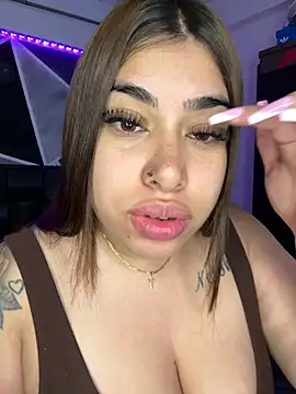 jazminslut online show from May 26, 2026, 3:48 am