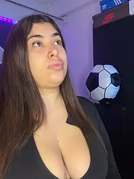 jazminslut online show from July 12, 2026, 2:34 am
