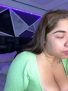 jazminslut online show from May 21, 2026, 2:20 am