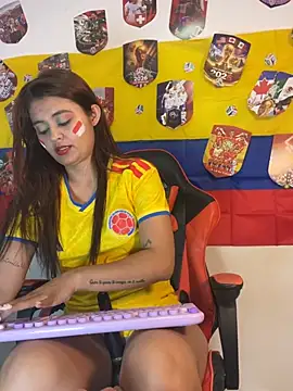 tifanny turner online show from June 11, 2026, 7:22 pm