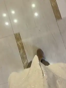 Snapshot of xiaoyuan01 chatting on February 8, 2026, 8:23 am xiaoyuan01 online show from February 8, 2026, 8:23 am