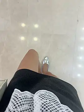 xiaoyuan01 online show from June 7, 2026, 1:44 am