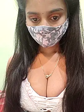 Aanya hotty online show from December 1, 2025, 7:04 pm