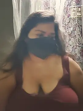 Snapshot of Liyaa_24 chatting on June 9, 2026, 4:19 pm Liyaa 24 online show from June 9, 2026, 4:19 pm