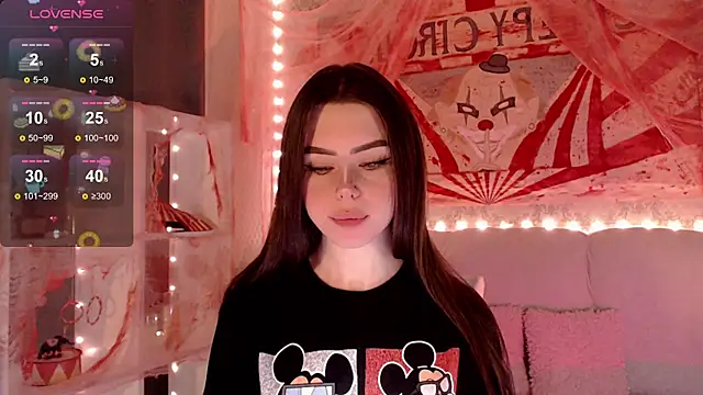 HolyMiax online show from November 2, 2025, 3:33 am