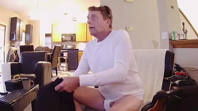 jocoff1 online show from March 6, 2026, 9:10 pm