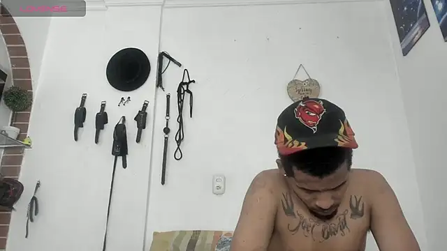 Snapshot of morbo_total69 chatting on March 15, 2026, 1:45 am morbo total69 online show from March 15, 2026, 1:45 am