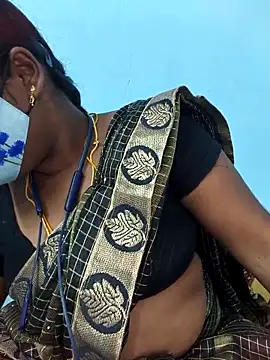 Tamil riyalini12 online show from November 14, 2025, 4:05 am