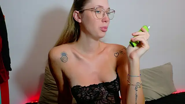 Ivanna  Rose online show from July 21, 2026, 3:30 am