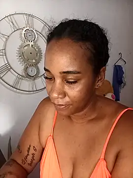 EbonyHorrny online show from May 4, 2026, 12:19 pm
