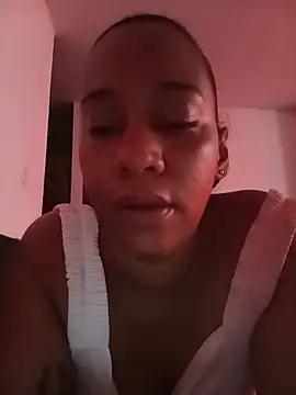 Snapshot of EbonyHorrny chatting on June 14, 2026, 4:19 pm EbonyHorrny online show from June 14, 2026, 4:19 pm