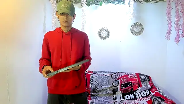 Bastian boyshot77 online show from February 14, 2026, 1:22 pm