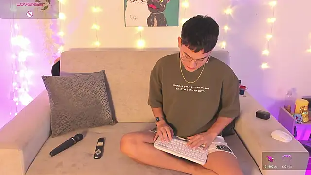 Snapshot of Young_Ben chatting on March 14, 2026, 4:35 pm Young Ben online show from March 14, 2026, 4:35 pm