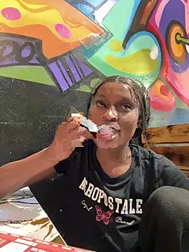 Lil-shawrie online show from March 5, 2026, 3:08 pm