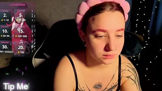 Snapshot of Mini_Lady1 chatting on March 13, 2026, 9:36 am Mini Lady1 online show from March 13, 2026, 9:36 am