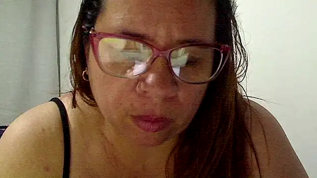 luciana69hot online show from June 8, 2026, 1:28 am