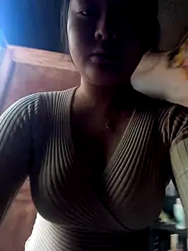 chenyu0308 online show from November 30, 2025, 3:29 am