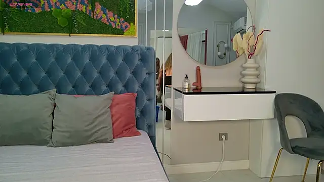 Snapshot of SiennaPierce chatting on February 7, 2026, 5:15 am SiennaPierce online show from February 7, 2026, 5:15 am