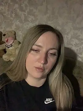 hotsteacher online show from October 18, 2025, 10:56 pm