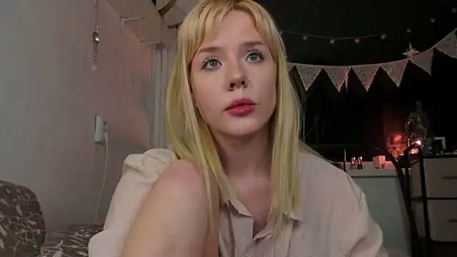  CuteAsFuck  online show from November 21, 2025, 2:27 pm