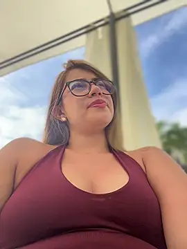 sara calderon online show from October 2, 2025, 1:25 pm